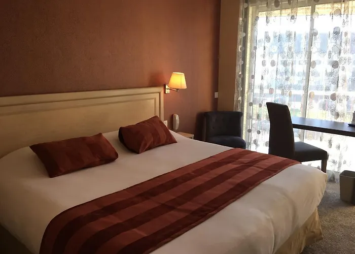 Bagnoles Hotel - Contact Hotel